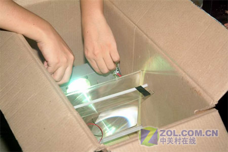 看过别笑 千元自制投影机到底啥模样 看过别笑 千元自制投影机到底啥模样